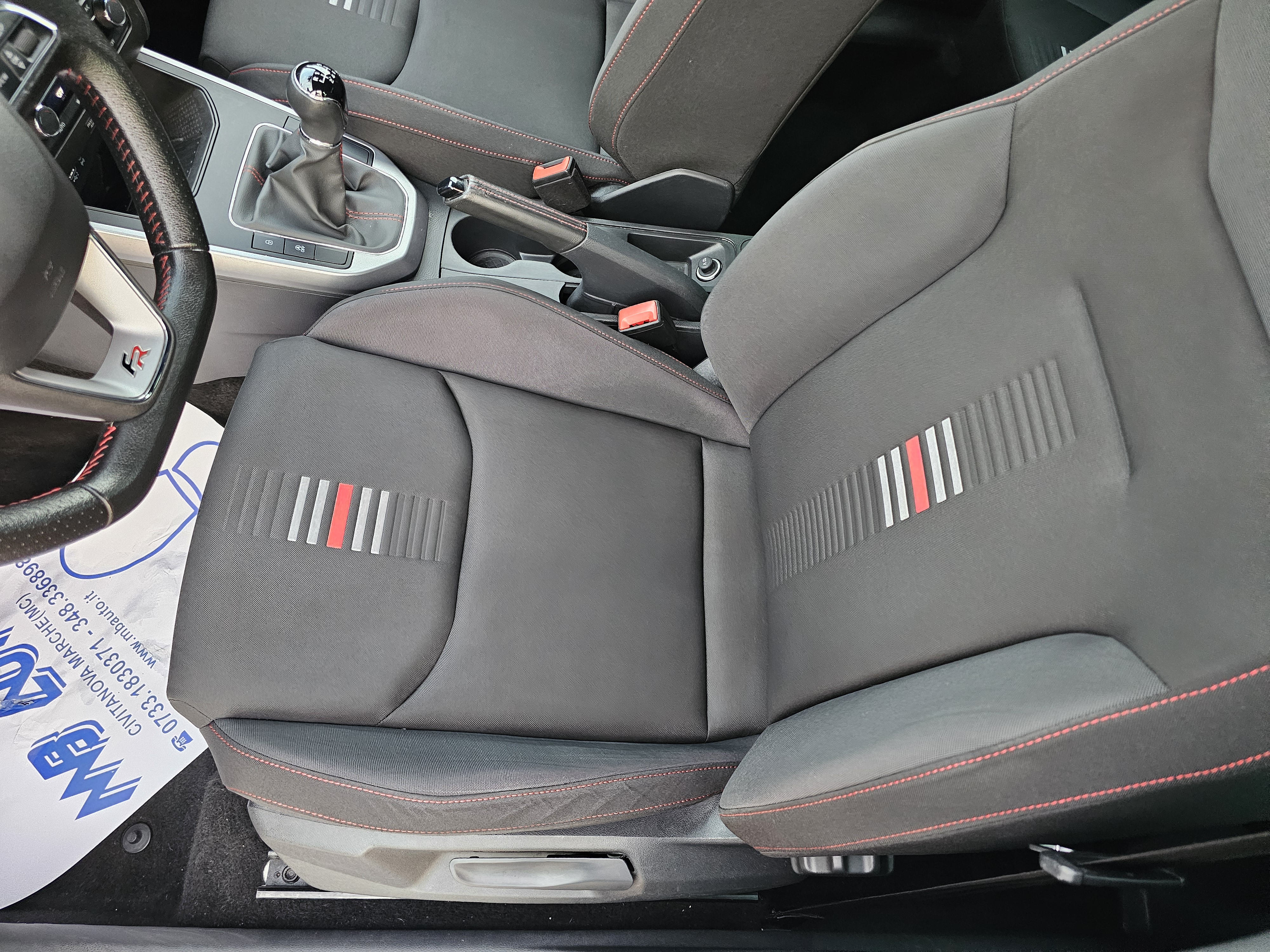 Seat <span>Arona FR 