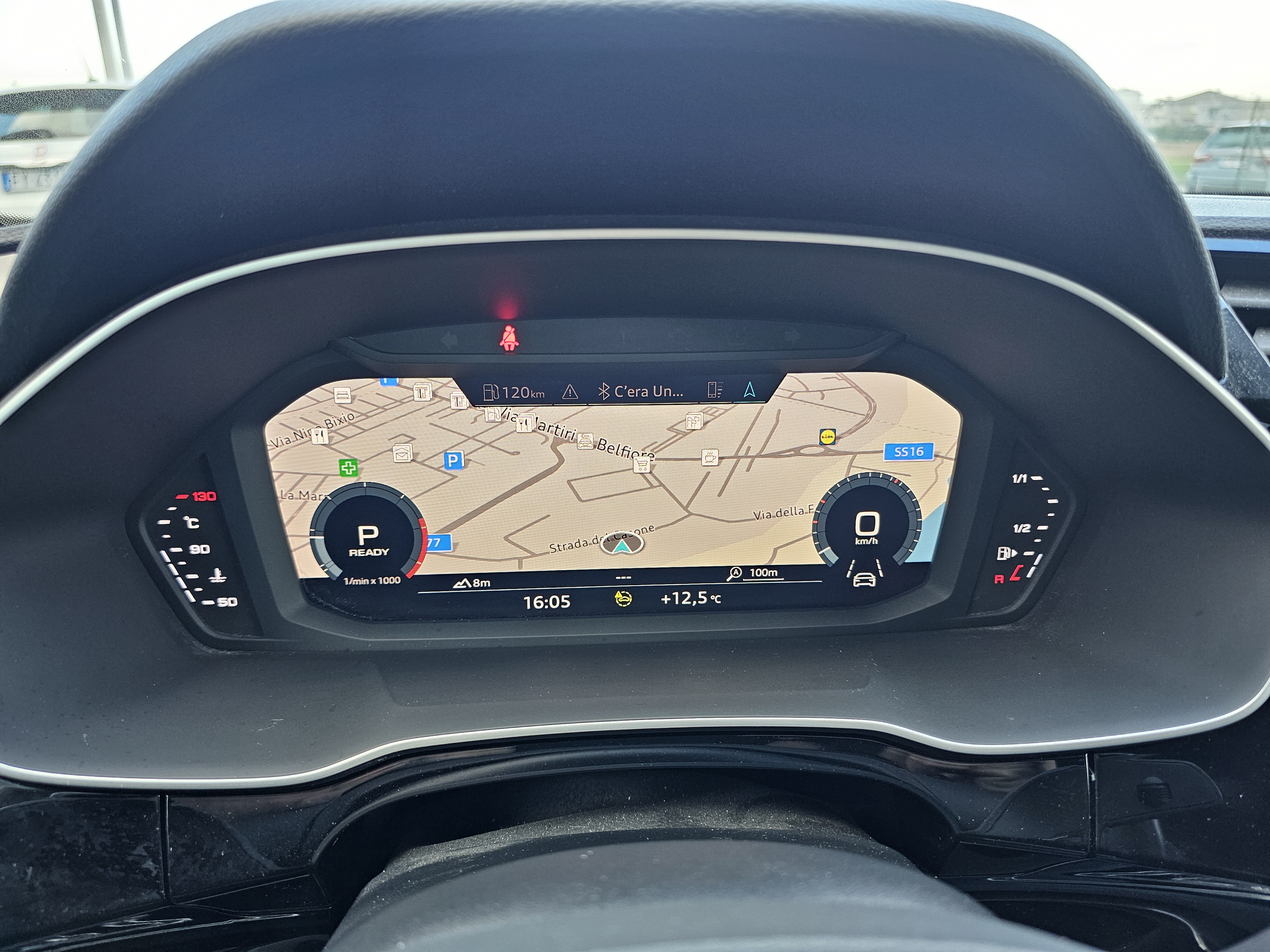 Audi <span>Q3 BUSINESS  