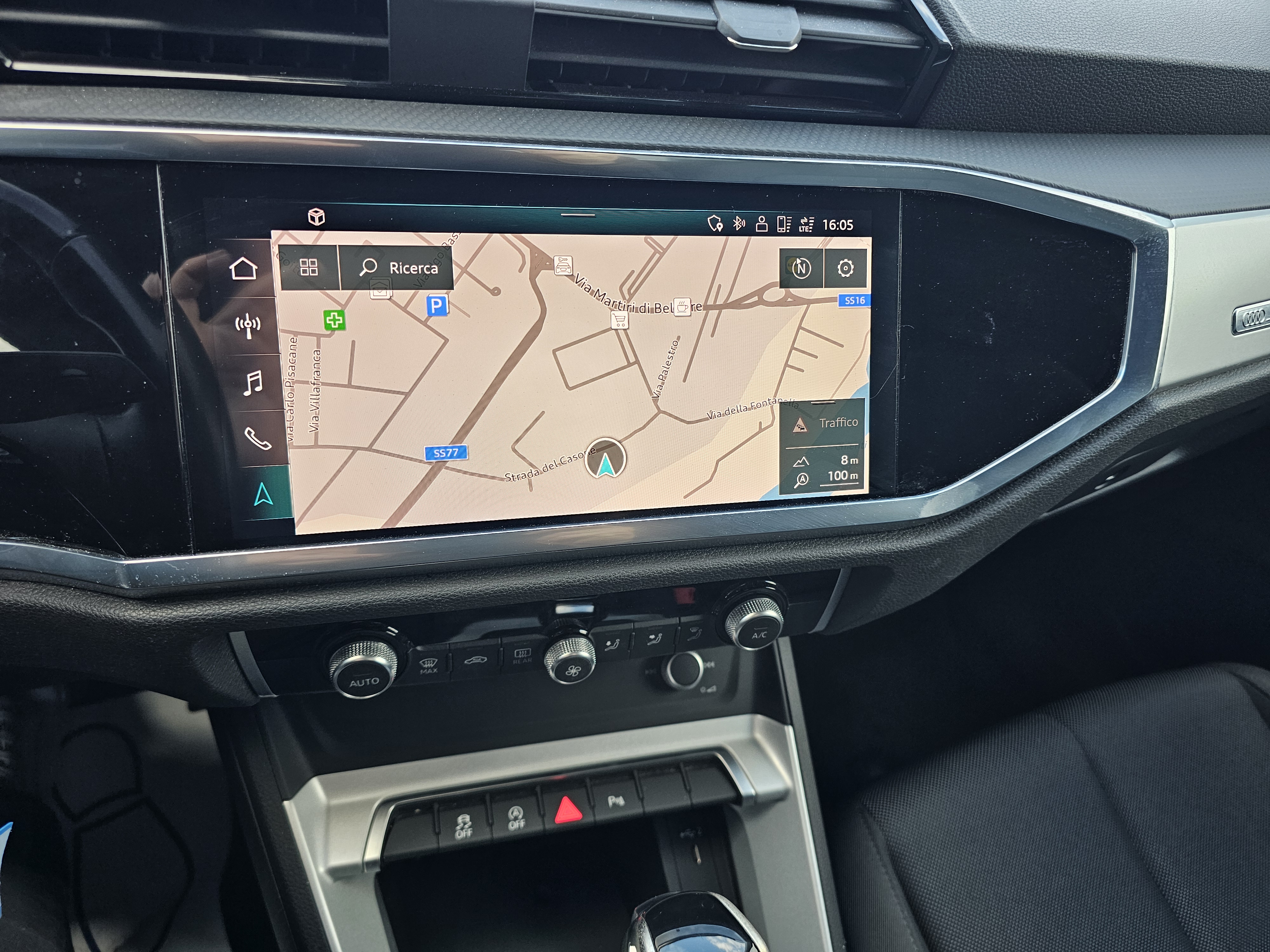 Audi <span>Q3 BUSINESS  