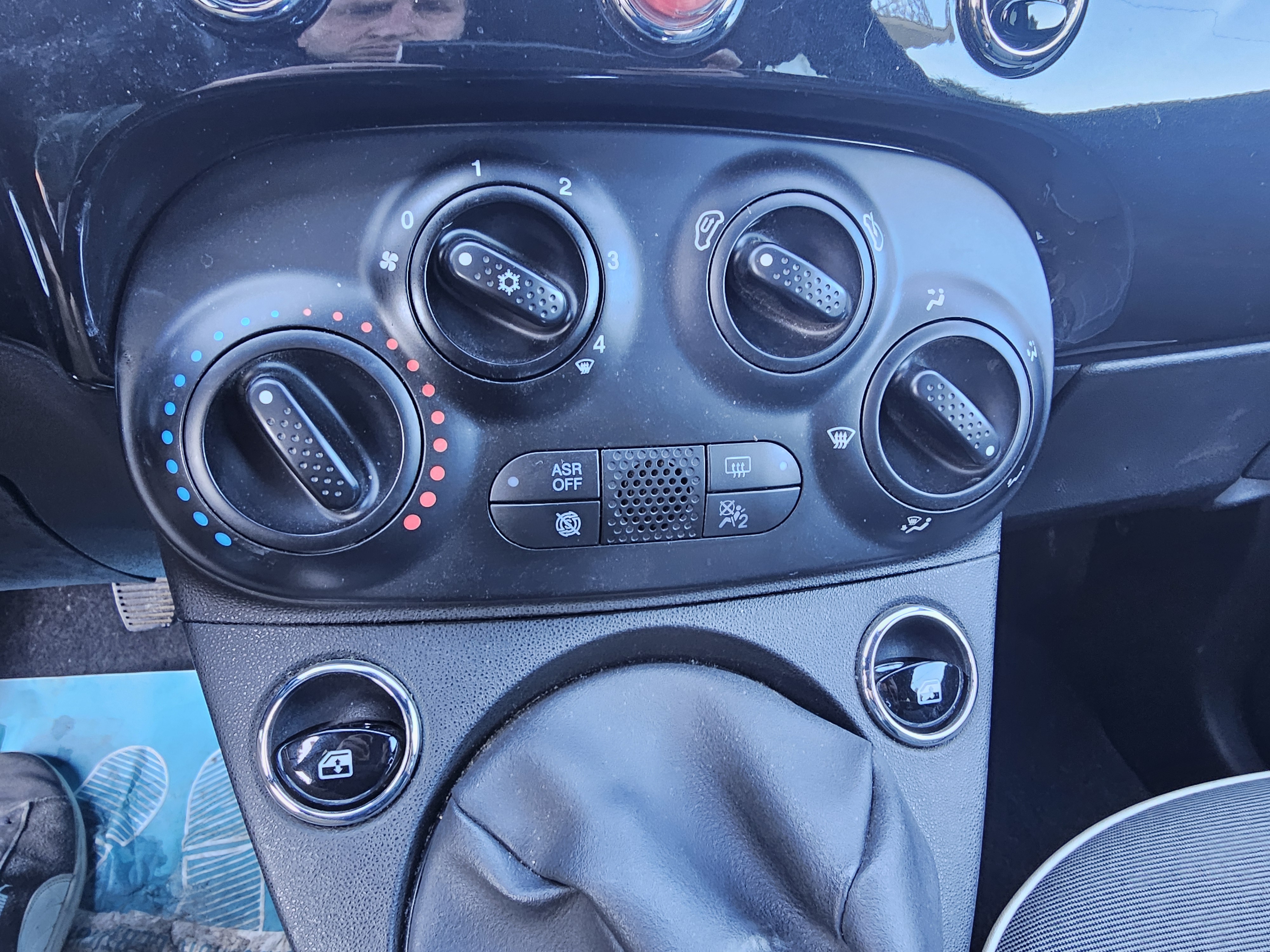 Fiat <span>500 LOUNGE 