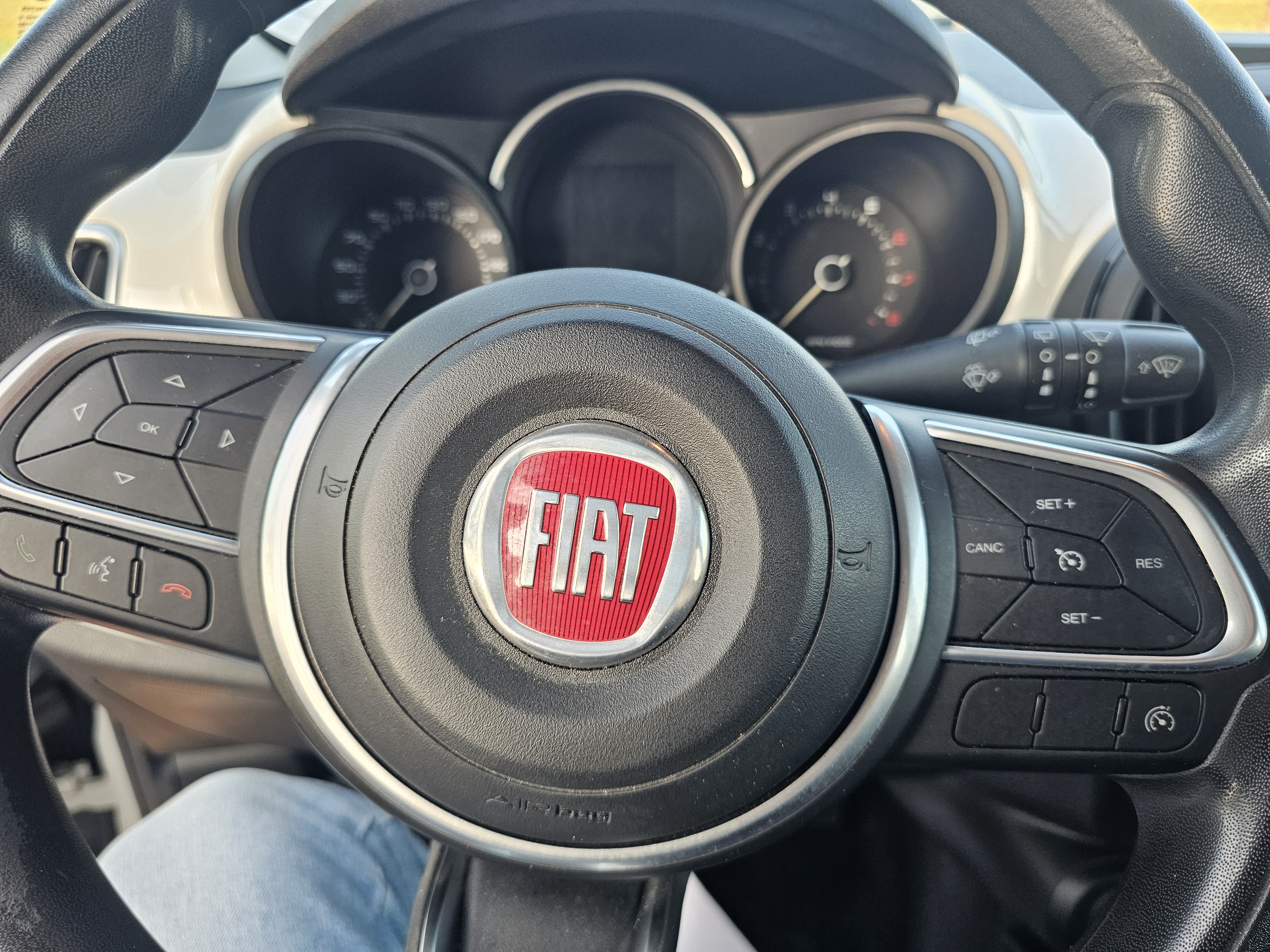 Fiat <span>500L MIRROR 