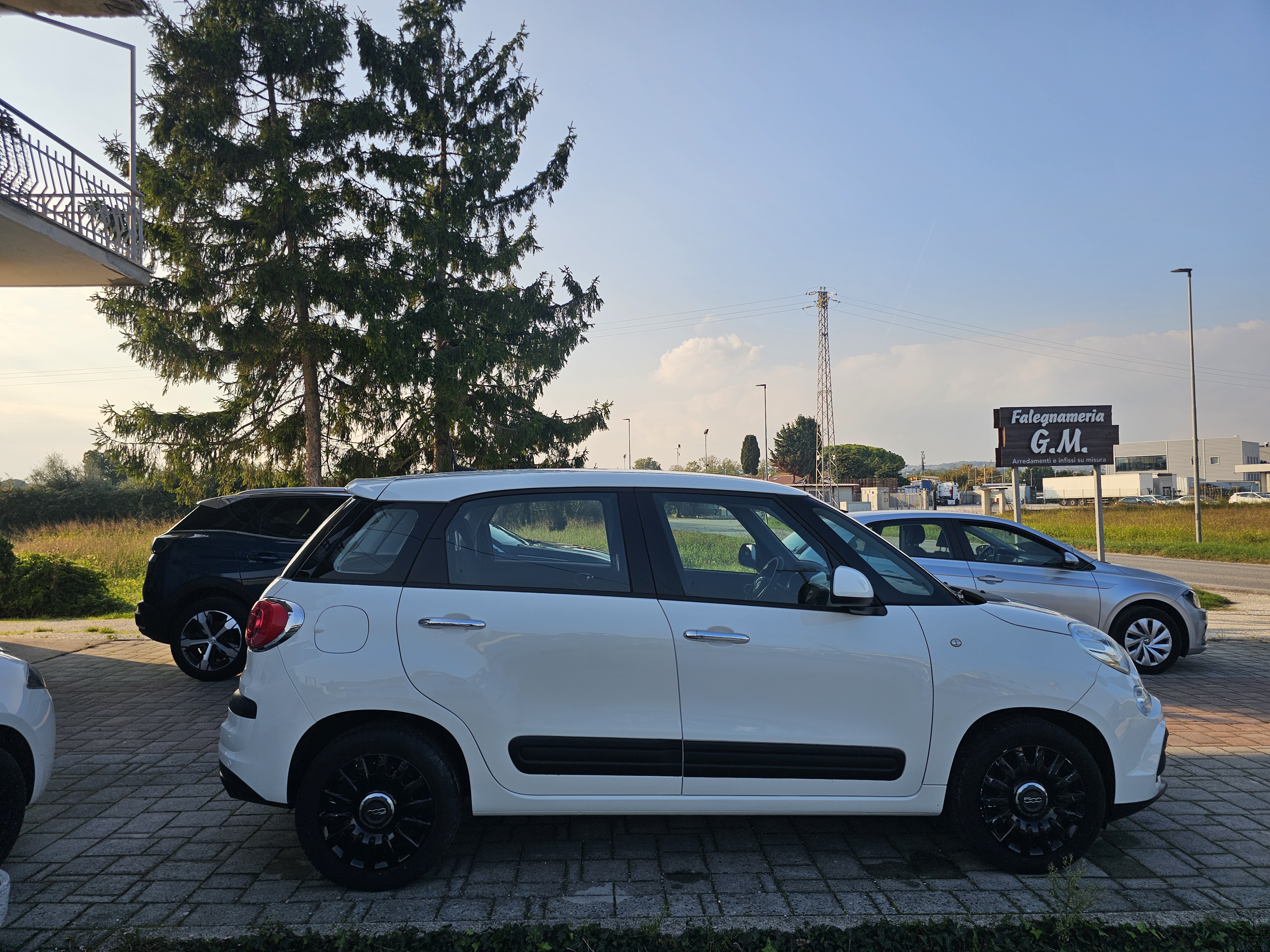 Fiat <span>500L MIRROR 